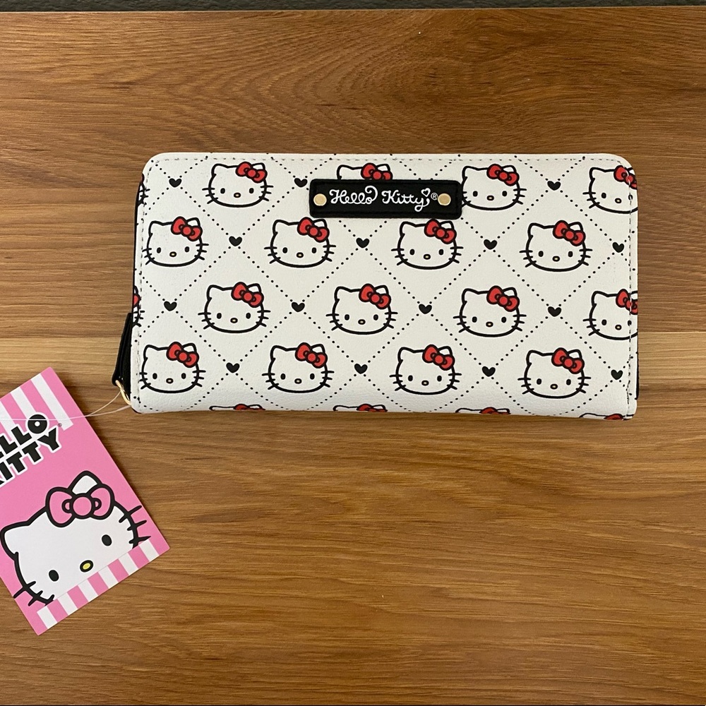 Hello Kitty Wallet - NEW with Tag